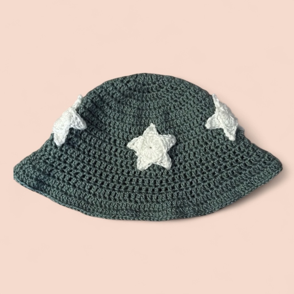🔅2/$20🔅 Handmade Crochet Hat with White Stars